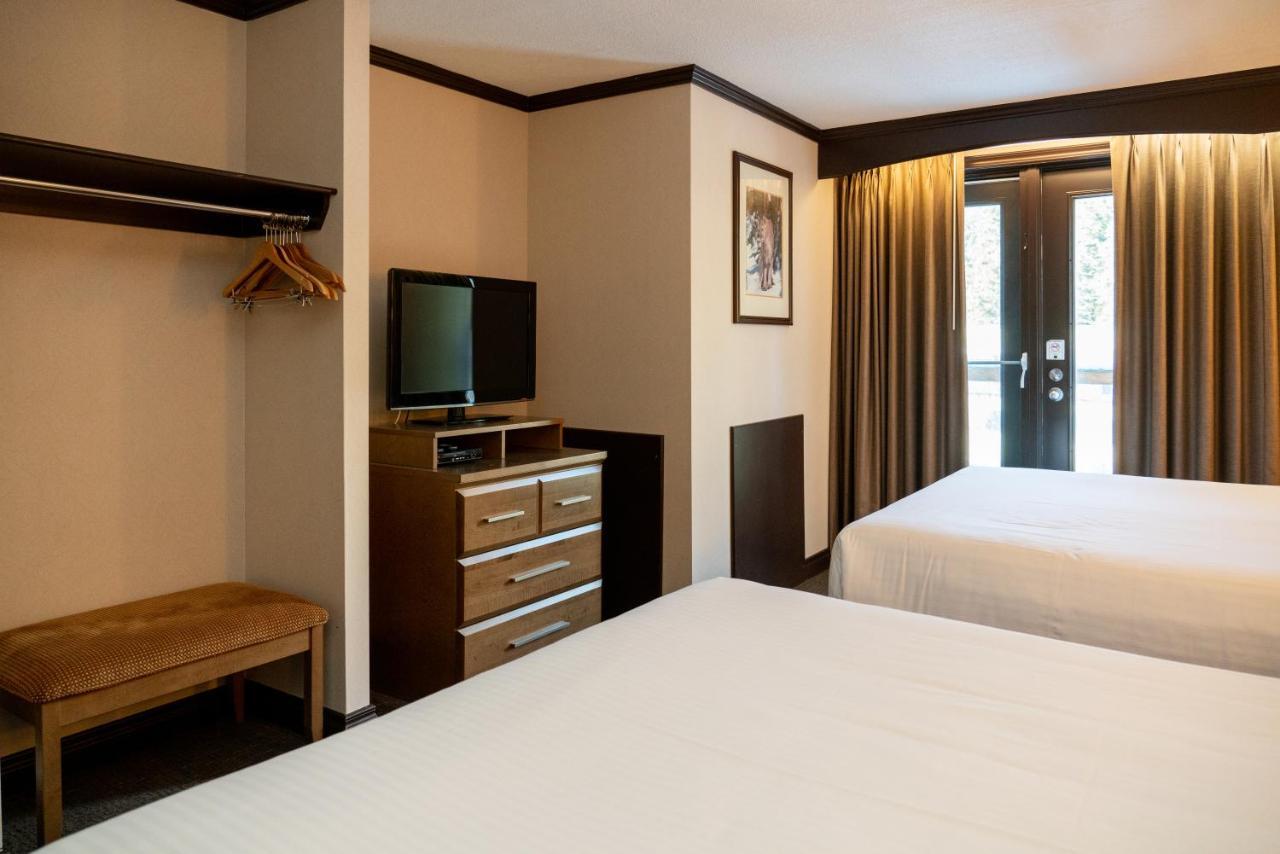 เดอะ รันเดิลสโตน ลอดจ์ Hotel แบมฟ์ ภายนอก รูปภาพ