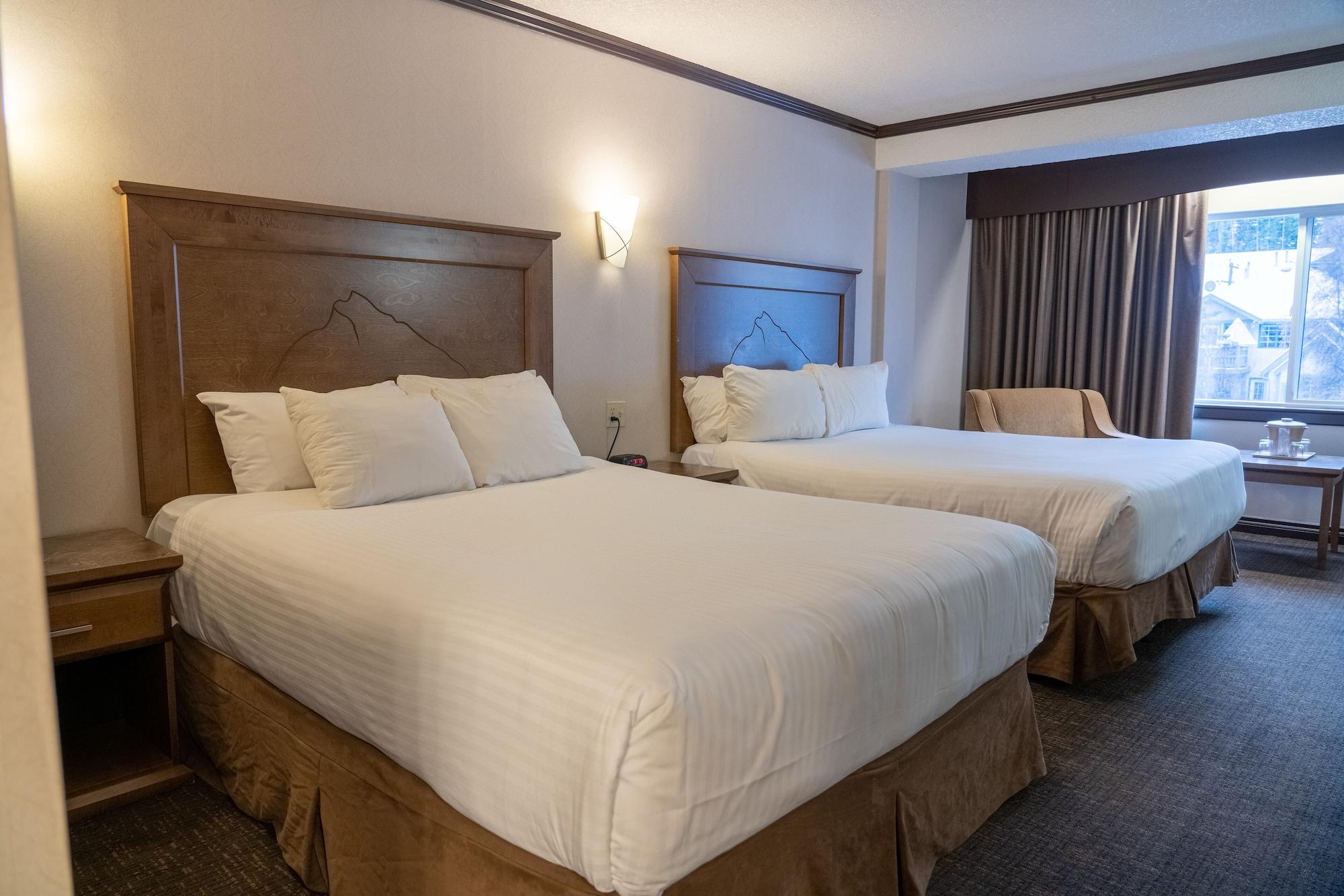 เดอะ รันเดิลสโตน ลอดจ์ Hotel แบมฟ์ ภายนอก รูปภาพ