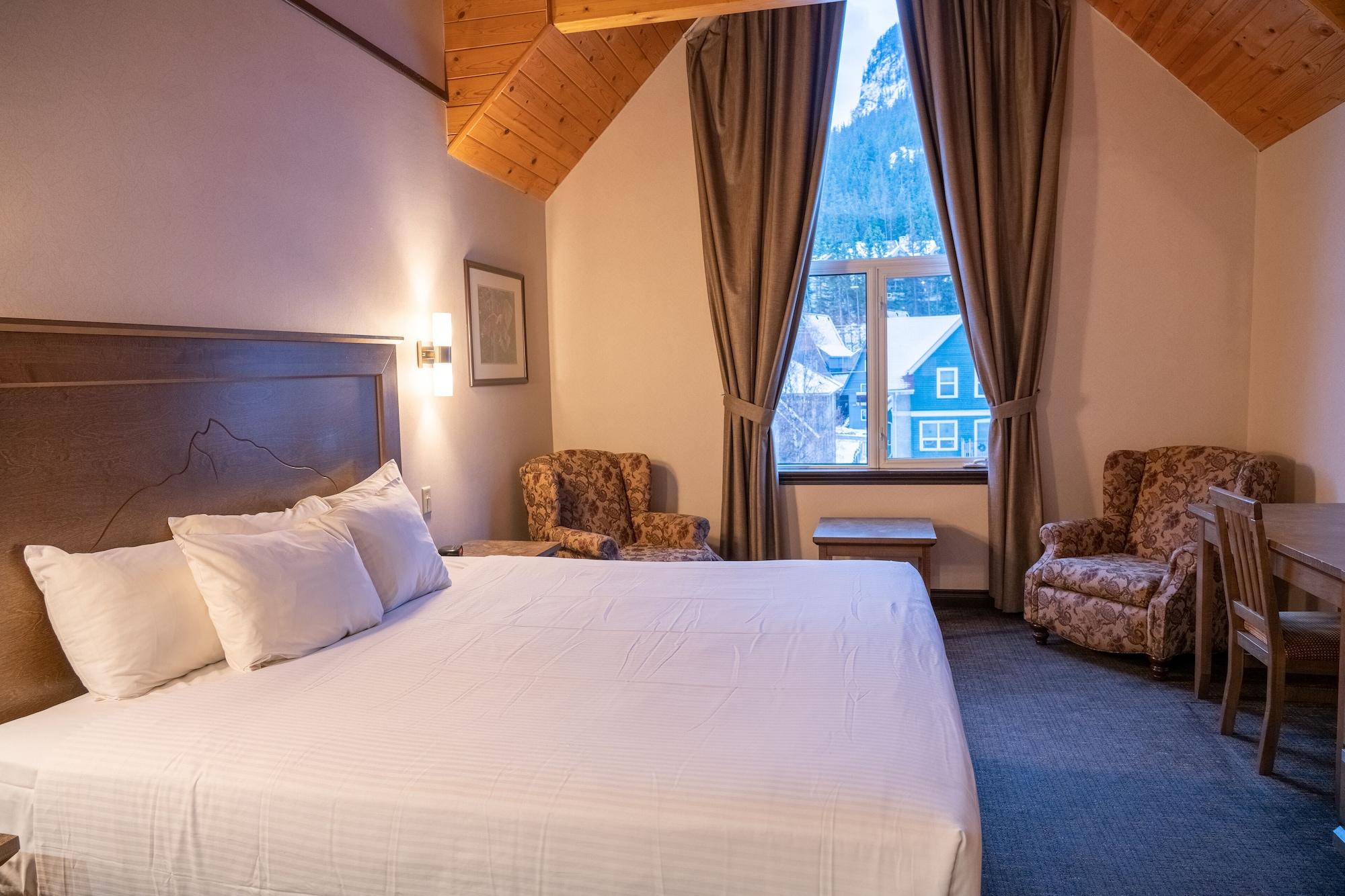 เดอะ รันเดิลสโตน ลอดจ์ Hotel แบมฟ์ ภายนอก รูปภาพ