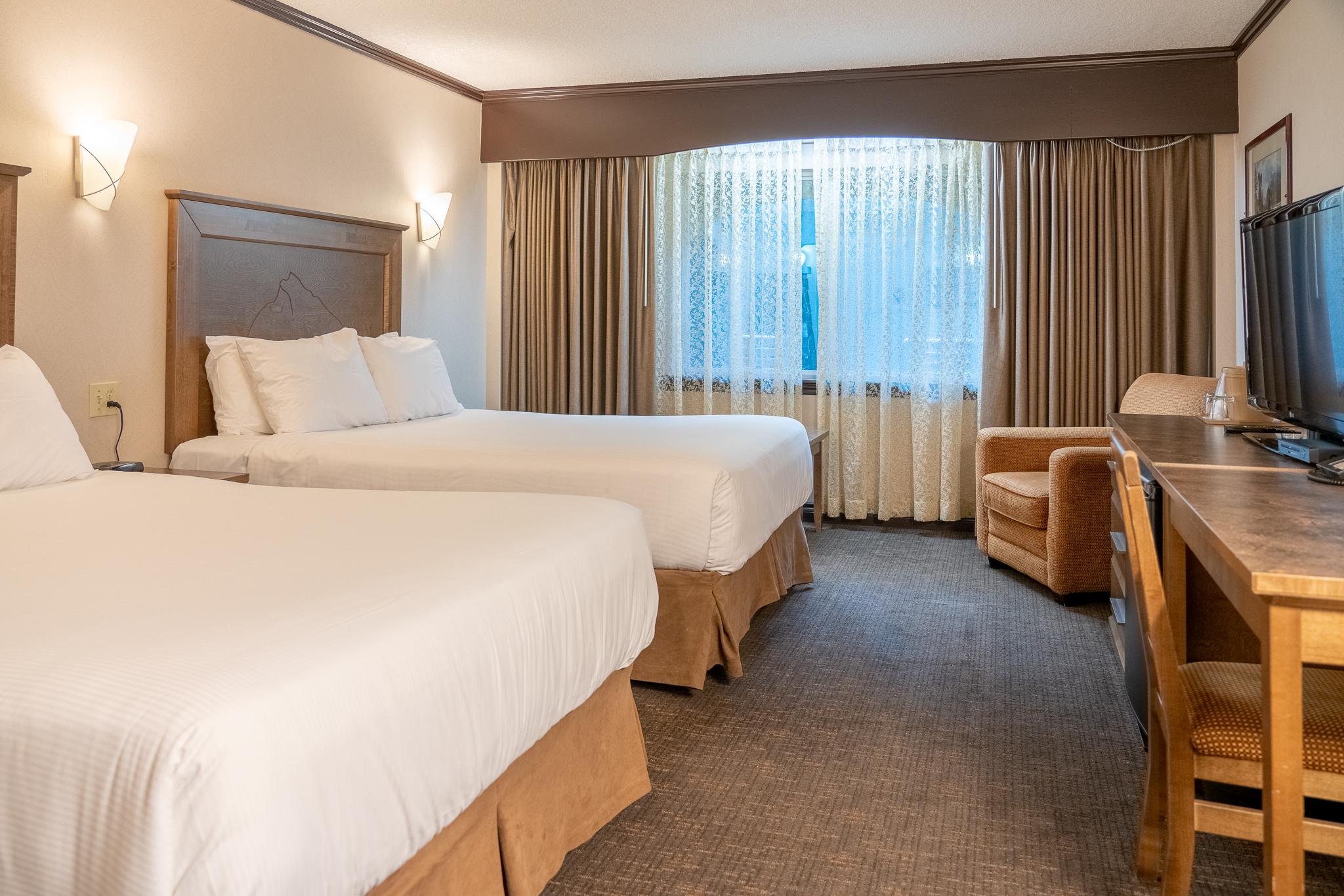 เดอะ รันเดิลสโตน ลอดจ์ Hotel แบมฟ์ ภายนอก รูปภาพ
