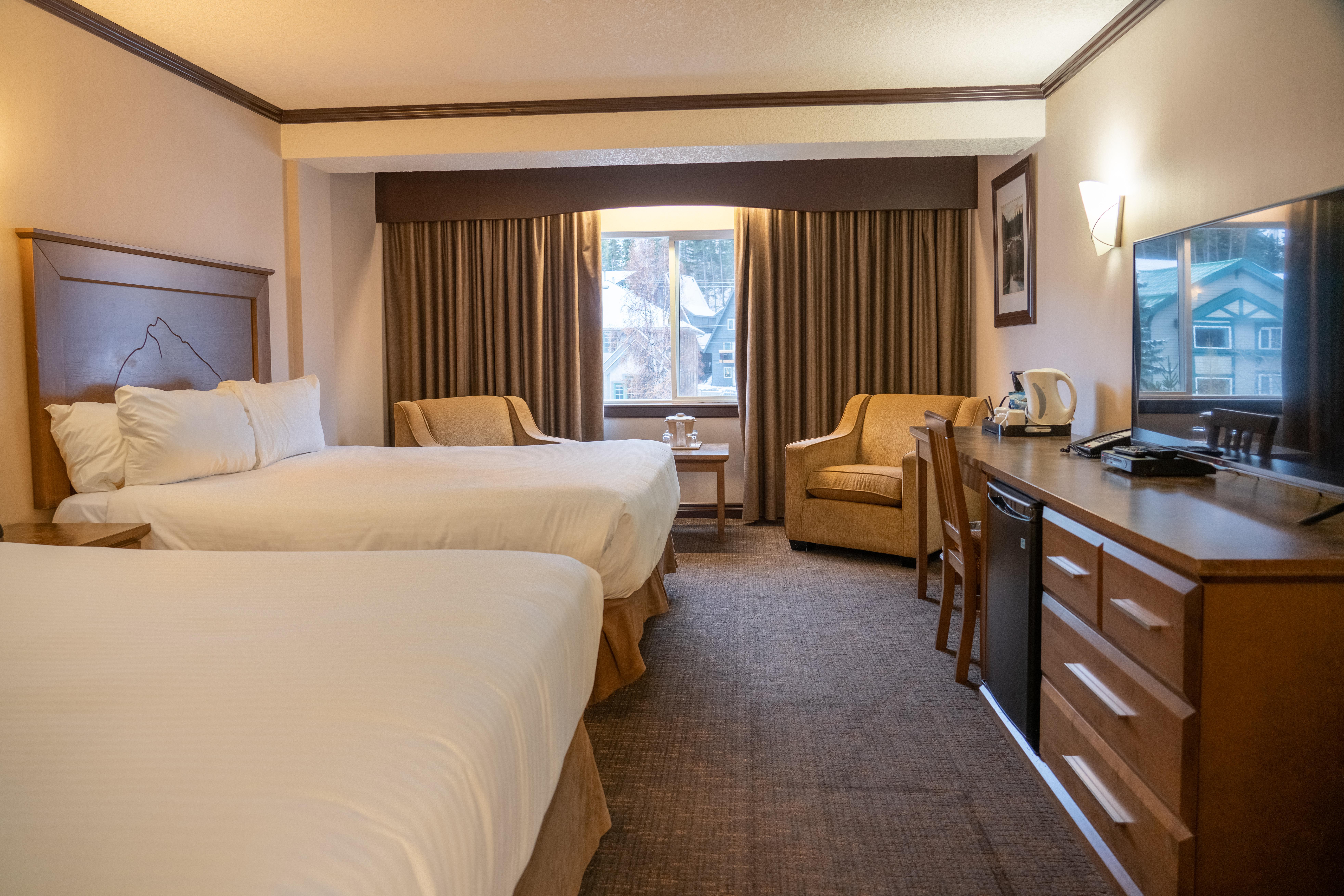 เดอะ รันเดิลสโตน ลอดจ์ Hotel แบมฟ์ ภายนอก รูปภาพ